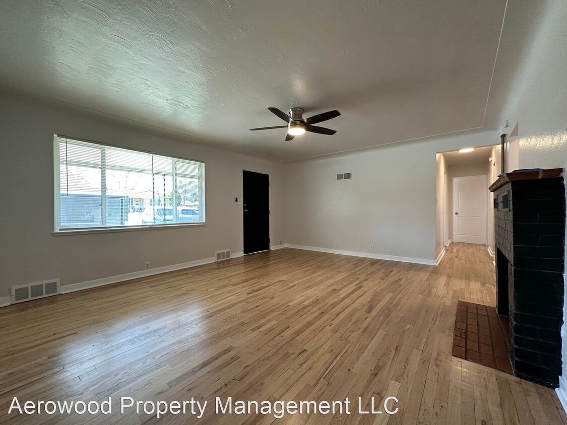 Primary Photo - 3 br, 1 bath House - 3300 Pierce St