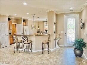 Building Photo - 2192 Canyonville Dr