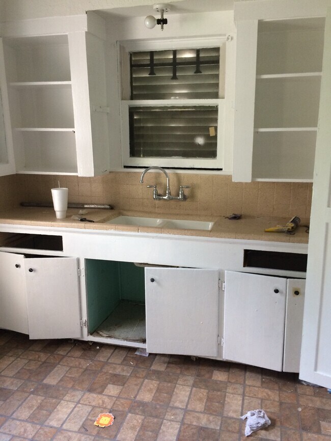 Foto del edificio - 402 Fair Ave