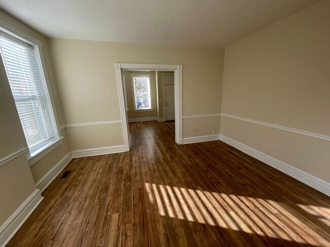 Foto del edificio - Spacious SFH in Benton Park West Ready to be Called Home