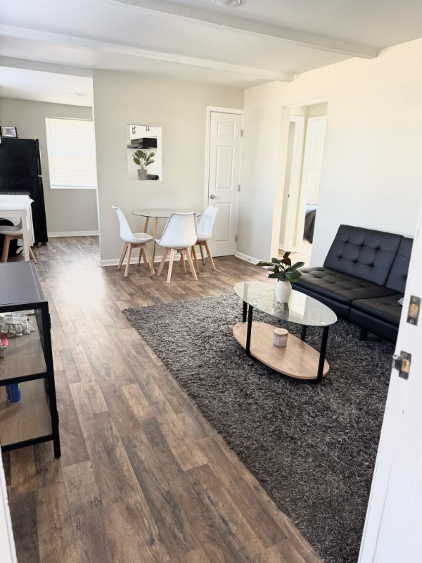 Foto del edificio - 201 Chandler Dr