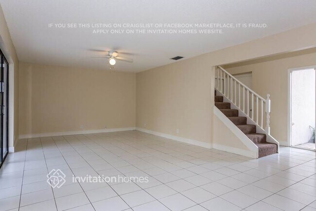 Foto del edificio - 5756 Strawberry Lakes Cir