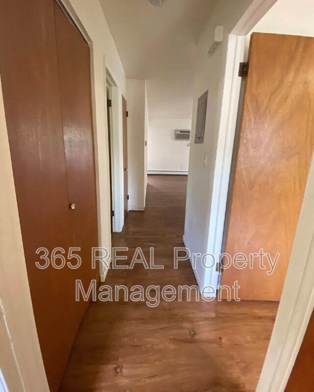 Building Photo - 2530 49th Ave Ct