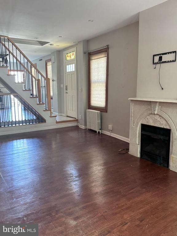 Primary Photo - 702 N 24th St