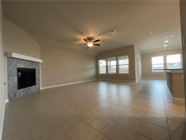 Foto del edificio - 3701 Texel Ln