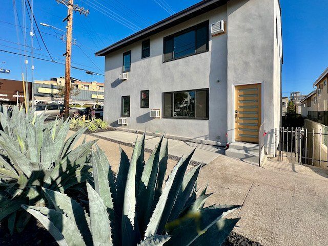 Foto del edificio - 11702 Dorothy St