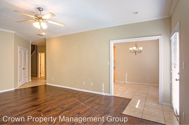 Foto del edificio - 1716 Spring Hill Pl