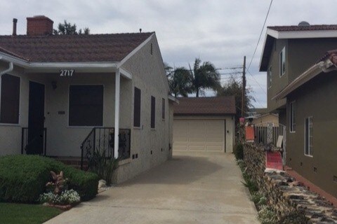 Primary Photo - 2717 Monterey St