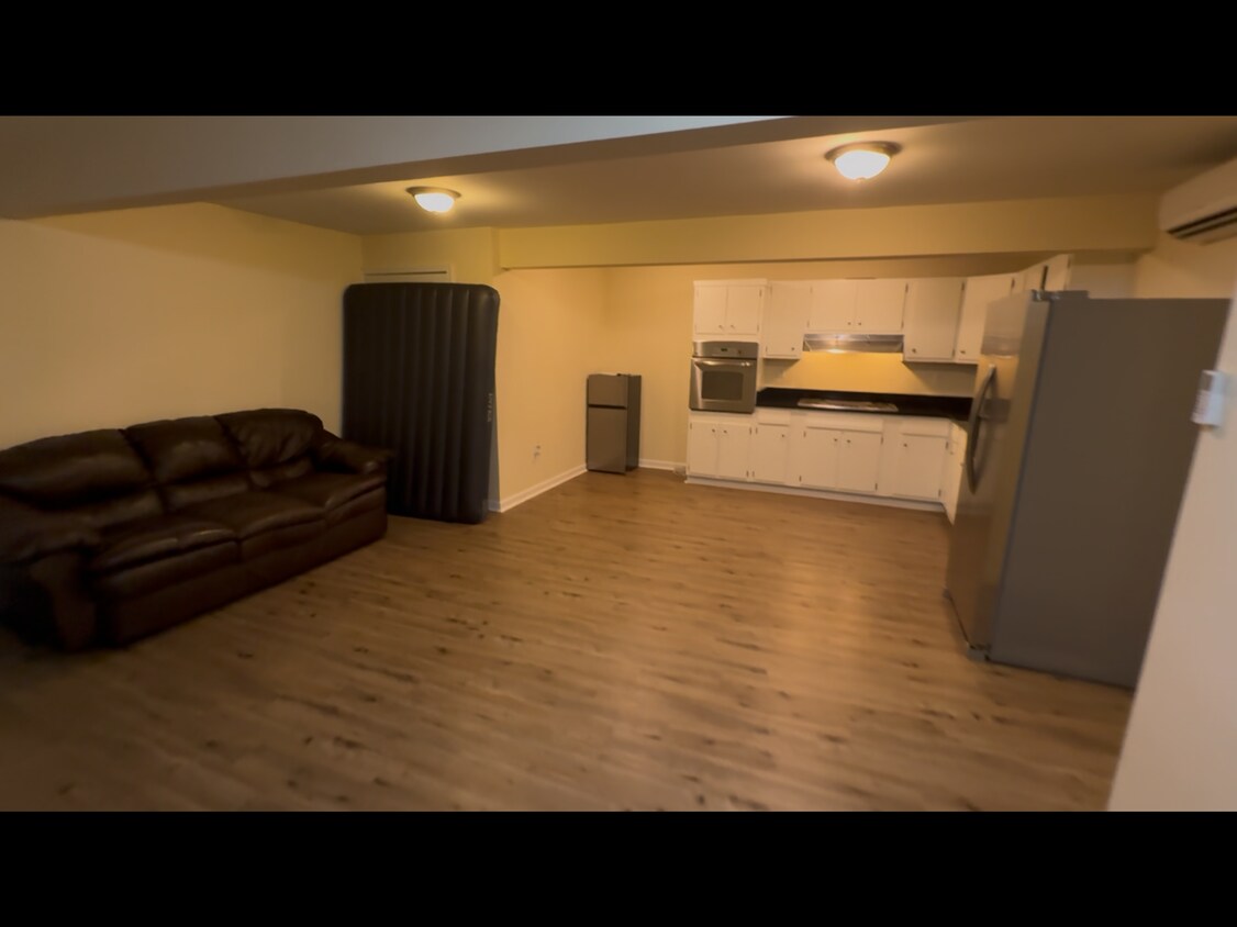 Foto principal - 134 Higgs Blvd