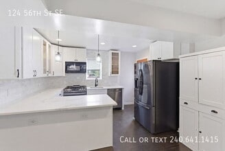 Building Photo - 124 56th St SE