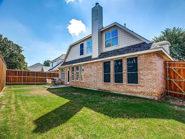 Building Photo - 1205 Sheffield Dr