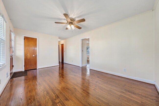 Building Photo - 4310 Tyree Rd NW