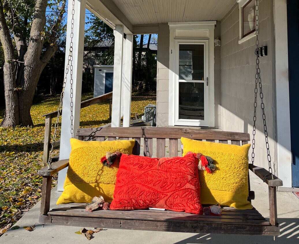 Foto principal - 270 Avon Ave