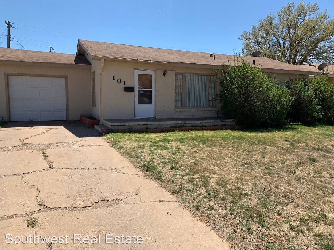 Primary Photo - 3 br, 1 bath House - 101 Plains