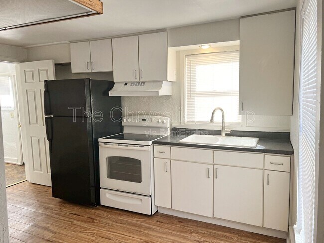Foto del edificio - 537 1/2 Bucklin St