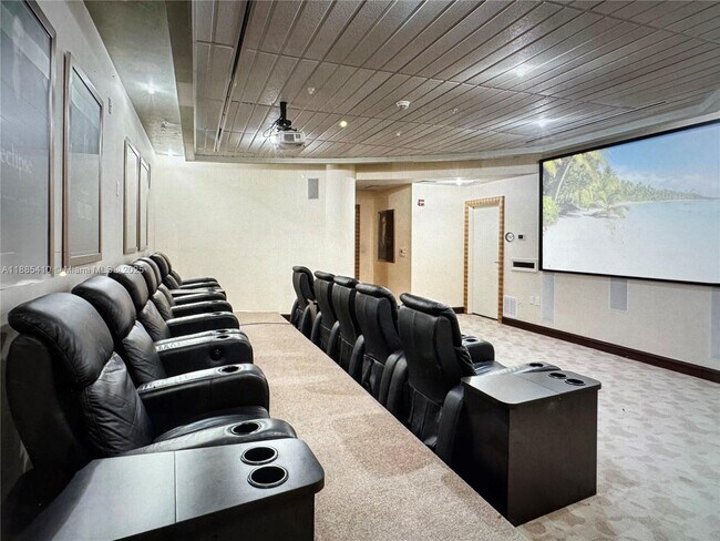 Foto del edificio - 244 Biscayne Blvd