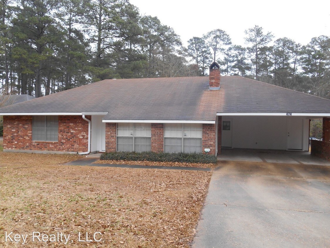 Primary Photo - 474 Edgewood Dr