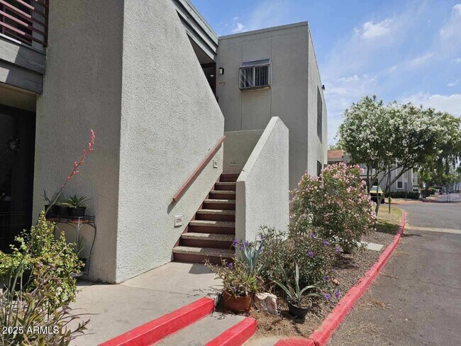 Foto del edificio - 3420 W Danbury Dr
