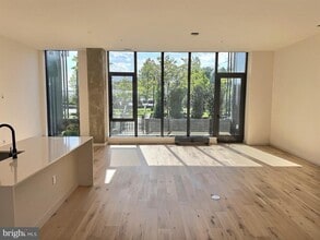 Building Photo - 3130 Potomac Ave