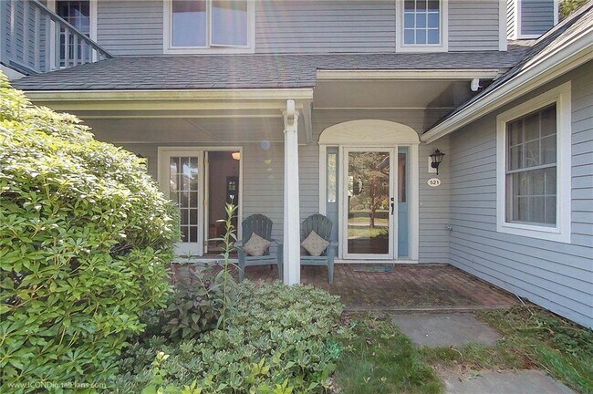 Foto del edificio - 521 Corey Ln