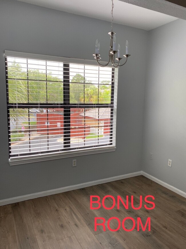 Building Photo - 2279 Portofino Pl