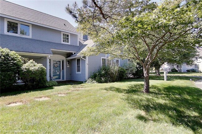 Foto del edificio - 521 Corey Ln