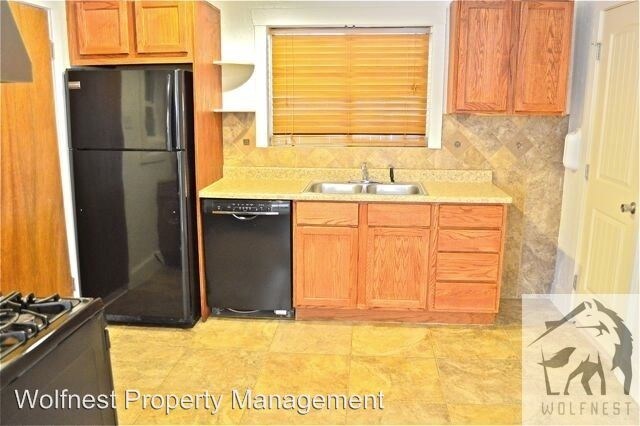 Building Photo - 2 br, 1 bath House - 956 South James Court