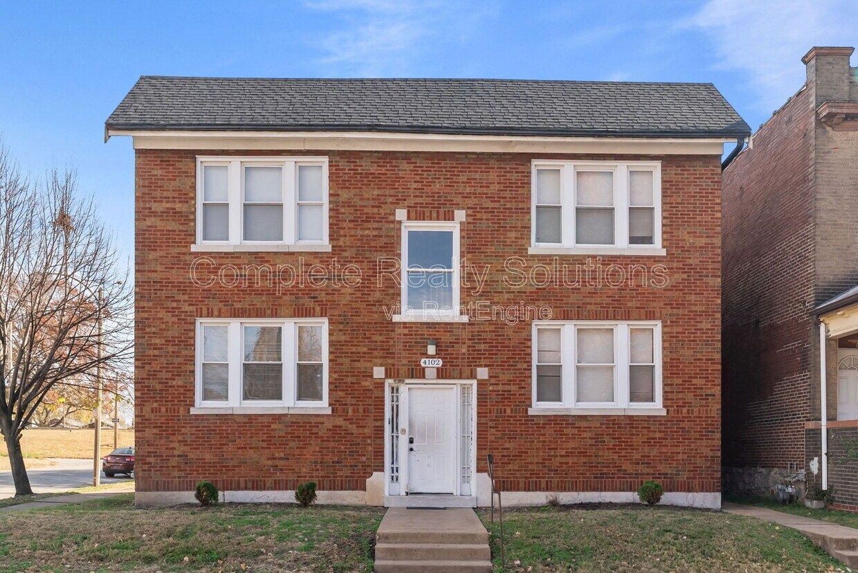 Foto principal - 4102 California Ave