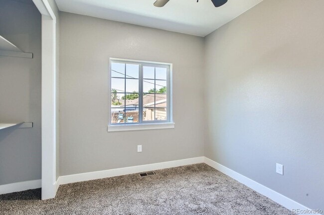 Building Photo - Fully Remodeled House and ADU