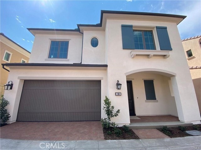 Primary Photo - 104 Lomita