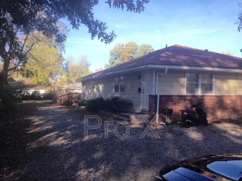 Primary Photo - 1814 S Olive St