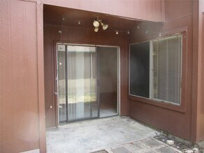 Building Photo - 7610 Lemma Dr