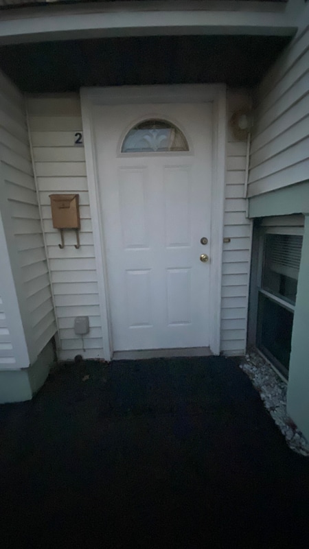 Primary Photo - 1 MacArthur Ave