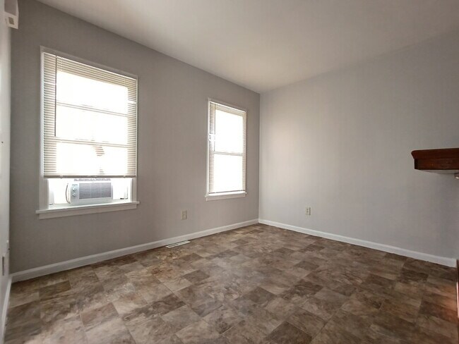 Foto del edificio - 3028 7th Ave