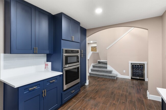 Foto del edificio - 1917 Endeavor Ct