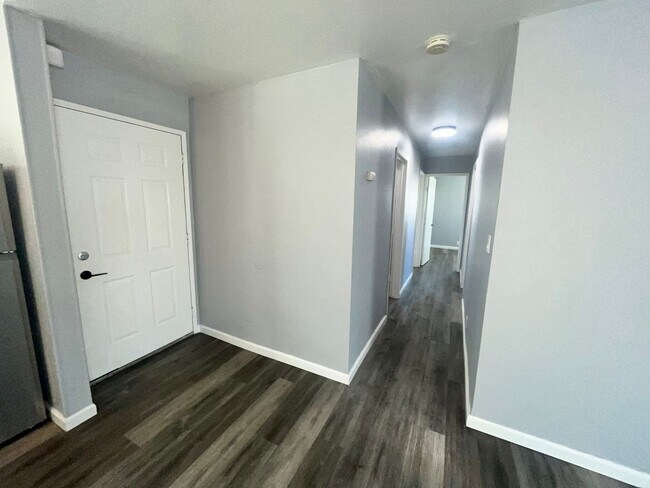 Foto del edificio - 7160 Pearson St