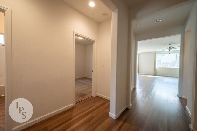 Foto del edificio - SouthEast Fresno Home, CUSD, 3BR/2BA, Buil...