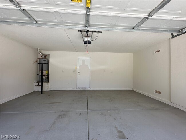 Building Photo - 4694 Portola Vista Ave