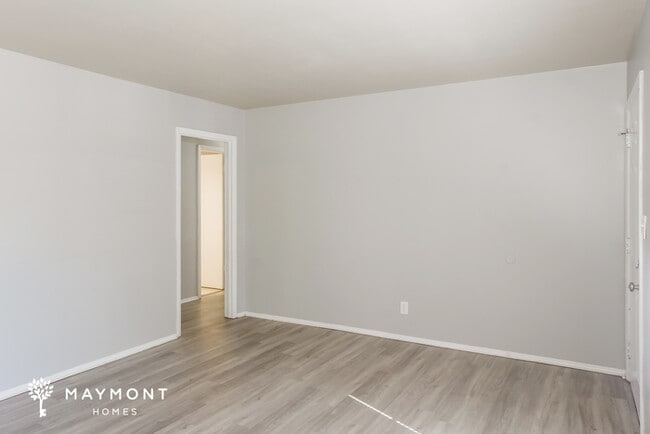 Foto del edificio - 304 Beard St SW