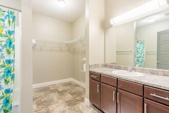 Interior Photo - Cascades at Jordan Creek