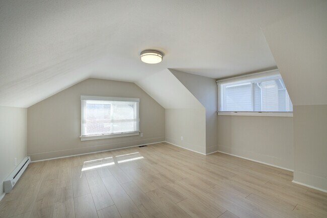 Foto del edificio - 5232 Brooklyn Ave NE