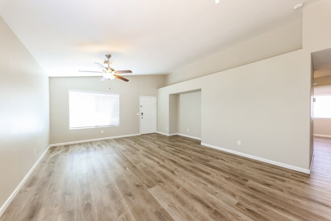Building Photo - 16908 N 160th Ave