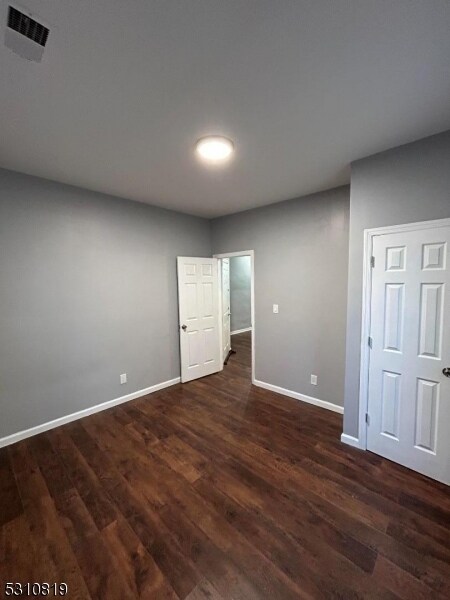Building Photo - 148 S Durand Pl