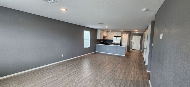 Foto del edificio - 4-bed, 2-bath gem in Hidden Trails- Bulverde TX- 4/2/2-6013 Companion Loop