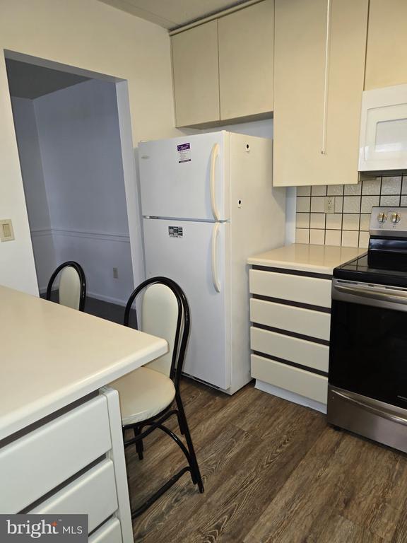 Foto del edificio - 154 Woodstream Dr