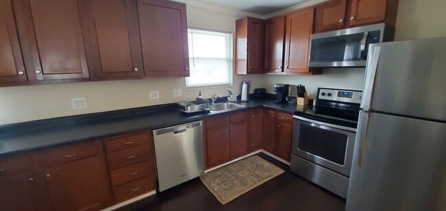 Foto del edificio - ? Pet Friendly Home ? Fenced in Yard ? Renovated ?