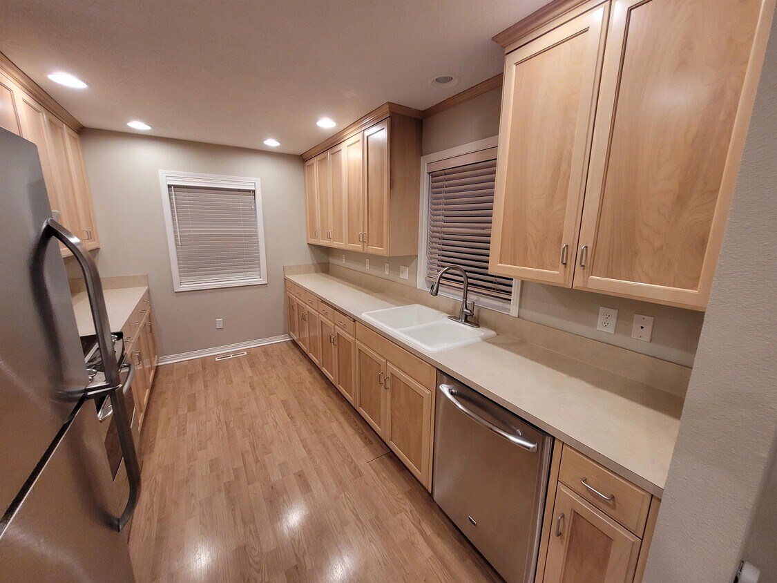 Foto principal - 815 Haas Ln SE
