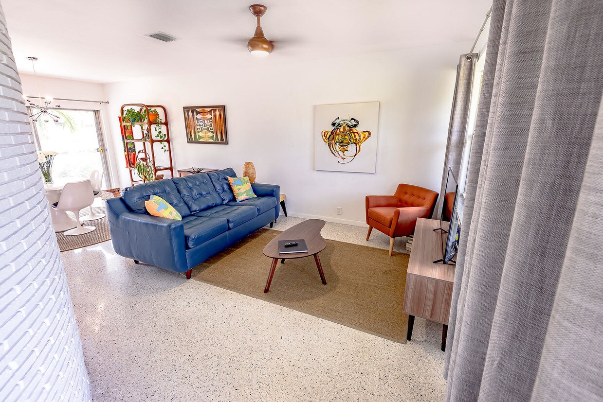 2448 Donna Court - 2448  Donna Court
