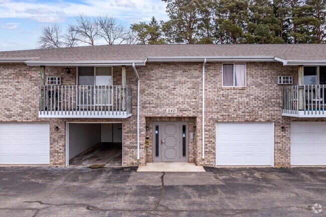 Fotografía del edificio - Clintonville Park Apartments