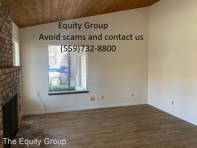 Building Photo - 2 br, 2 bath House - 3503 S. Oakview Drive